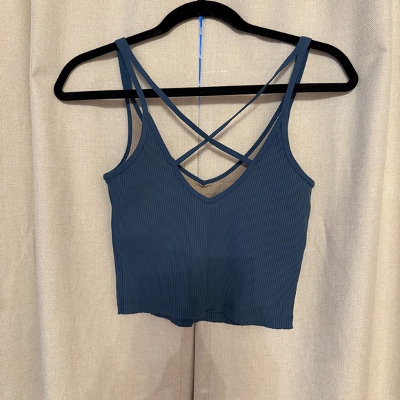 Vuori Rib Crop Tank – Stone Blue (Size S) - Picture 5 of 7